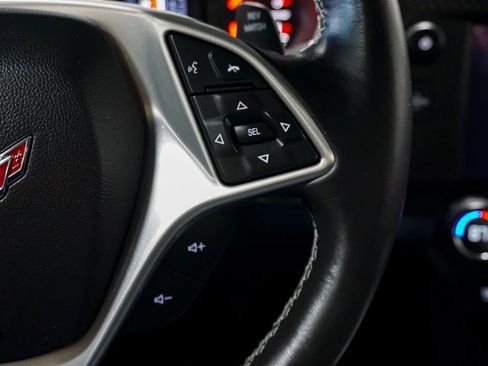 Used 2014 Chevrolet Corvette Stingray Coupe image 23