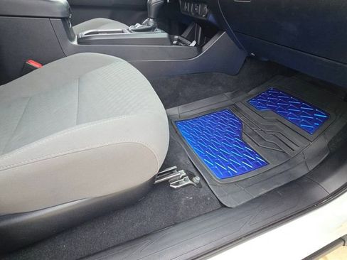 Used 2021 Toyota Tacoma SR image 15