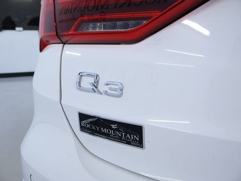 Used 2024 Audi Q3 2.0T Premium AWD/4WD image 10