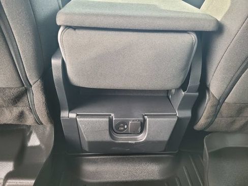 Used 2023 Ford F150 XLT RWD image 17