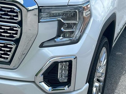 Used 2020 GMC Sierra 1500 Denali w/ Denali Ultimate Package AWD/4WD image 9