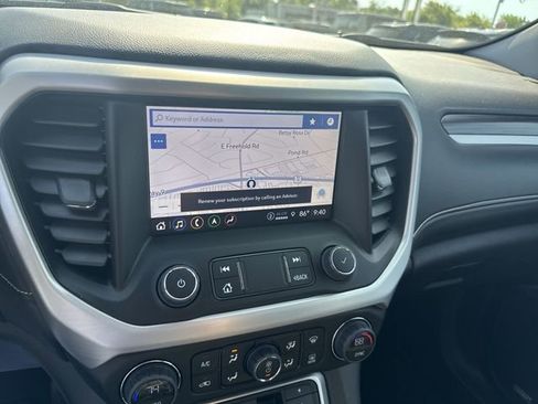 Used 2023 GMC Acadia SLT w/ Elevation Edition AWD/4WD image 14