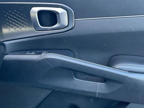 Used 2022 Kia Sorento S image 38