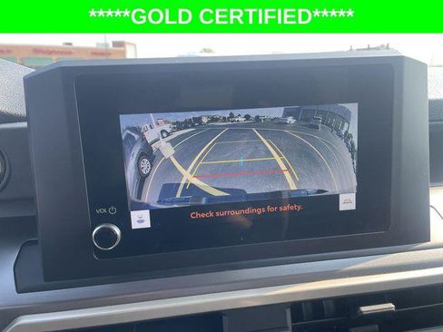 Certified 2024 Toyota Tacoma SR5 AWD/4WD image 23
