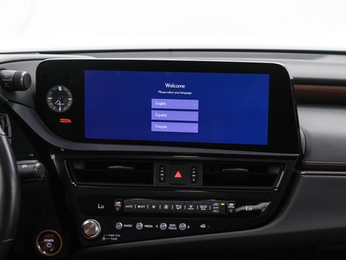Used 2024 Lexus ES 300h FWD image 16