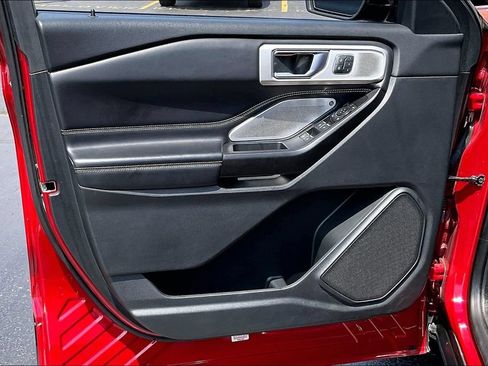 Used 2020 Ford Explorer ST w/ ST Street Pack AWD/4WD image 22