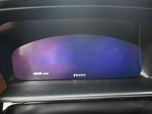 Used 2023 Lincoln Nautilus Reserve FWD image 11