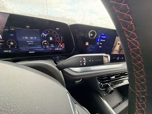 New 2026 Chevrolet Tahoe RST w/ Comfort Package AWD/4WD image 25