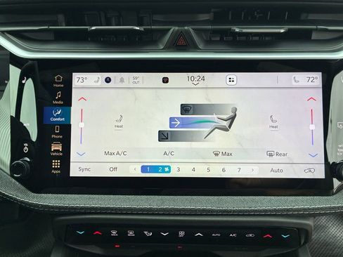 New 2026 Jeep Cherokee Laredo image 4