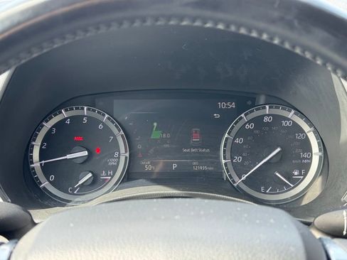 Used 2020 Toyota Highlander XLE image 34