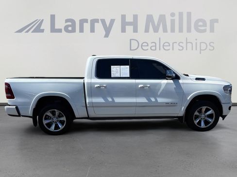 Used 2022 RAM 1500 Limited w/ Body Color Bumper Group AWD/4WD image 7