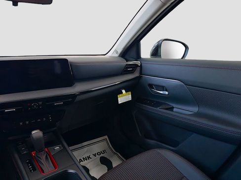 New 2026 Nissan Kicks SR image 24