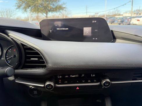 Used 2025 MAZDA MAZDA3 s image 15