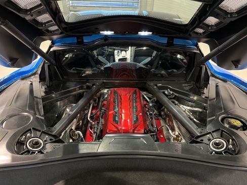 Used 2024 Chevrolet Corvette Stingray Preferred Cpe w/ Z51 Performance Package image 32