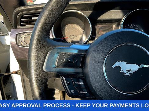 Used 2017 Ford Mustang GT RWD image 13