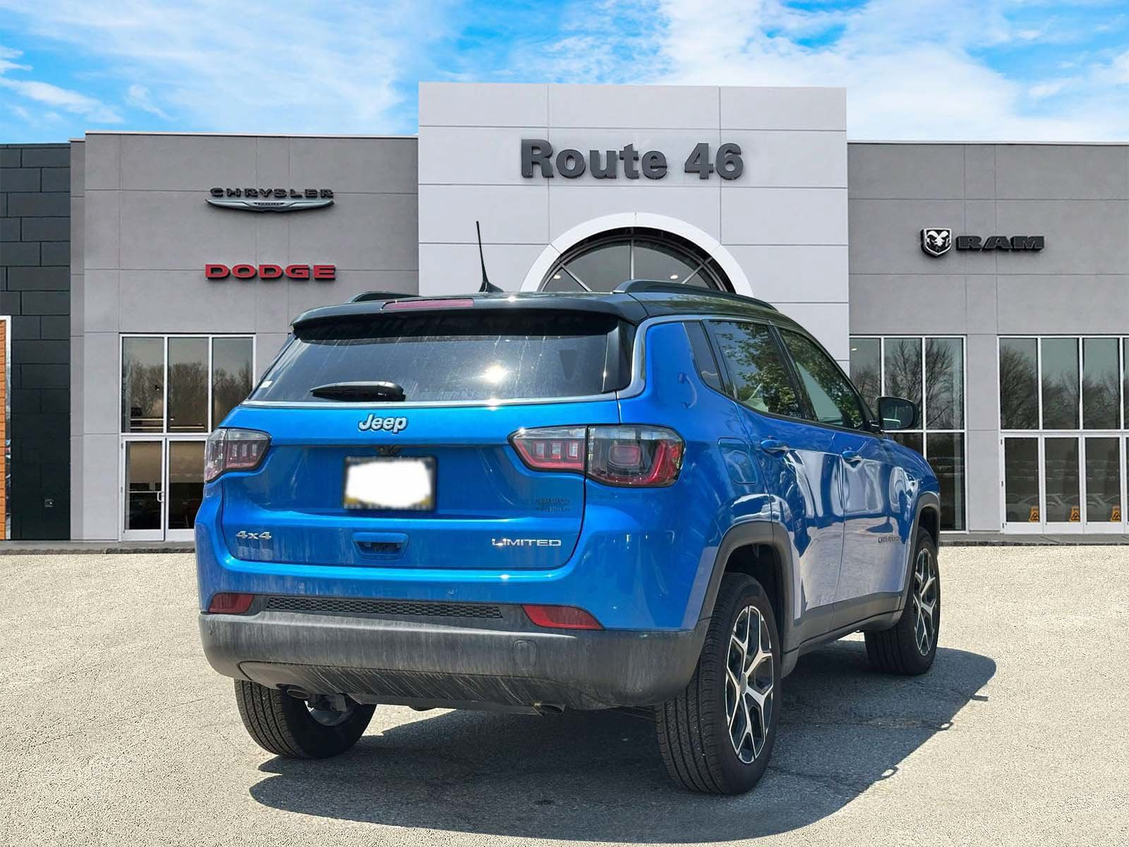 Used 2026 Jeep Compass Limited AWD/4WD image 5