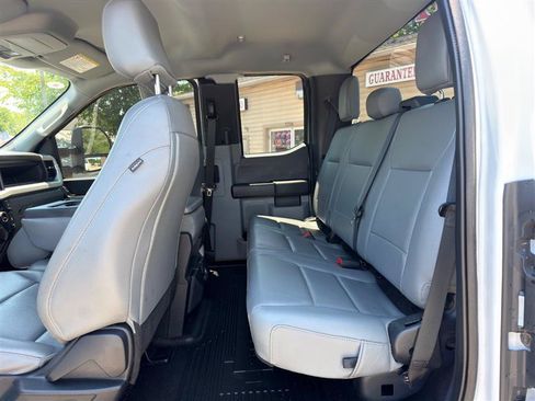 Used 2025 Ford F250 XL AWD/4WD image 21