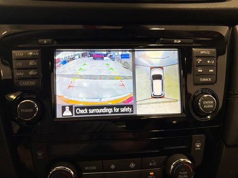 Certified 2017 Nissan Rogue SL w/ SL Premium Package AWD/4WD image 27