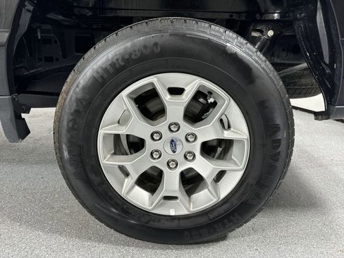 Used 2023 Ford F150 XLT AWD/4WD image 5