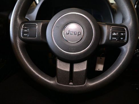 Used 2015 Jeep Compass Sport w/ Power Value Group FWD image 31