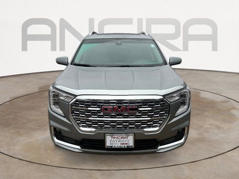 Used 2023 GMC Terrain Denali w/ Denali Premium Package image 5