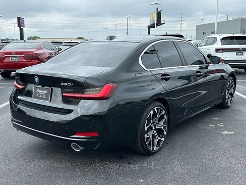 Used 2025 BMW 330i xDrive Sedan w/ Premium Package image 5
