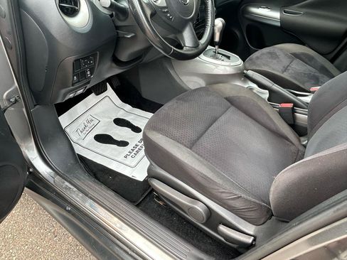 Used 2011 Nissan Juke SV AWD/4WD image 10