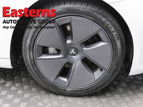 Used 2023 Tesla Model 3 Standard Range RWD image 25