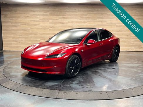 Used 2024 Tesla Model 3 Standard Range RWD image 4