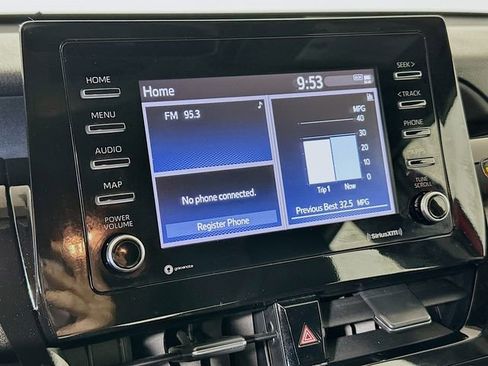 Used 2024 Toyota Camry SE image 15