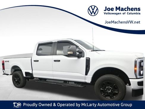 Used 2024 Ford F250 XL w/ STX Appearance Package AWD/4WD image 1