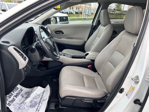 Used 2019 Honda HR-V EX-L image 7