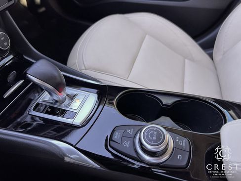 Used 2019 INFINITI QX30 w/ Cargo Package image 18