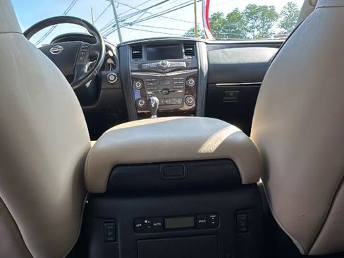 Used 2019 Nissan Armada Platinum w/ Interior Lighting Package AWD/4WD image 16