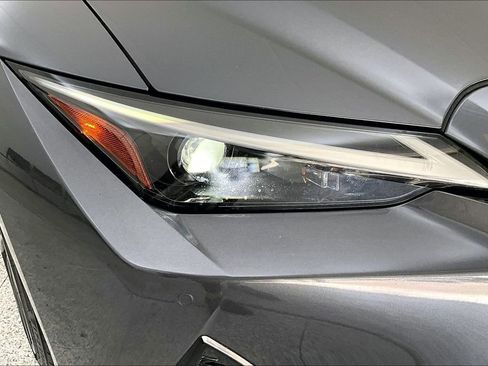 Used 2022 Lexus IS 350 F Sport image 37