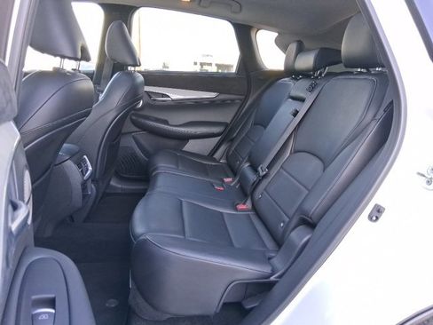 New 2023 INFINITI QX50 Sensory image 17