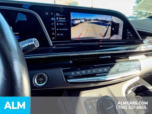 Used 2024 Cadillac Escalade Sport image 22