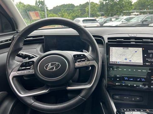 Used 2023 Hyundai Tucson Limited w/ Cargo Package FWD image 8