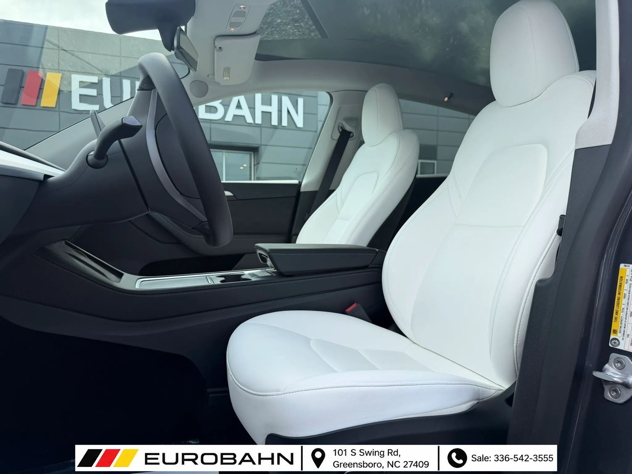 Used 2023 Tesla Model Y Performance AWD/4WD image 7