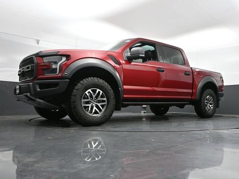 Used 2017 Ford F150 Raptor w/ Equipment Group 801A Mid AWD/4WD image 43