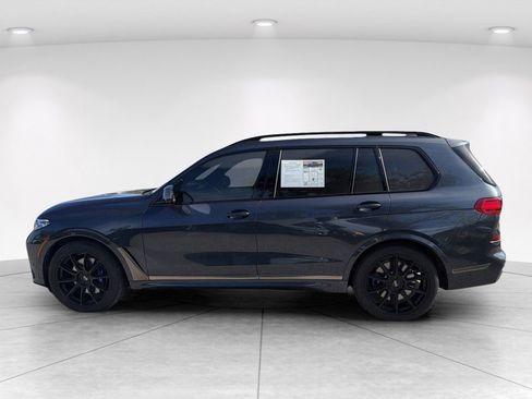 Used 2022 BMW X7 M50i w/ Dynamic Handling Package AWD/4WD image 7
