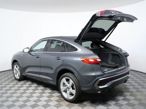 Used 2025 Audi Q5 Premium Plus w/ Premium Plus image 27