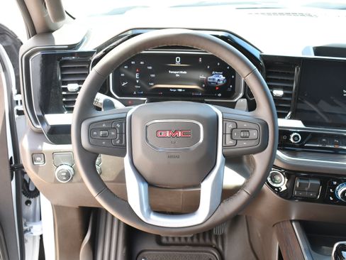 New 2026 GMC Sierra 1500 SLT w/ SLT Premium Plus Package RWD image 21