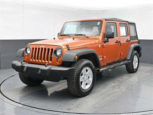 Used 2011 Jeep Wrangler Unlimited Sport image 10