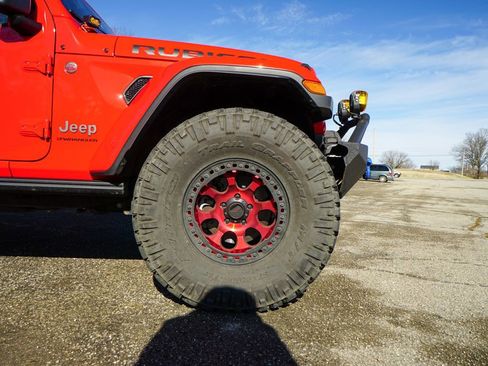 Used 2024 Jeep Wrangler Unlimited Rubicon image 13