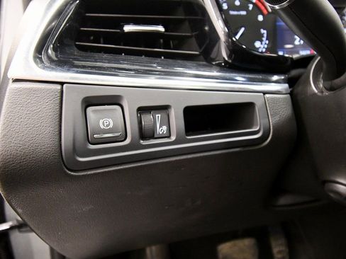 Used 2024 Cadillac XT5 Premium Luxury image 20