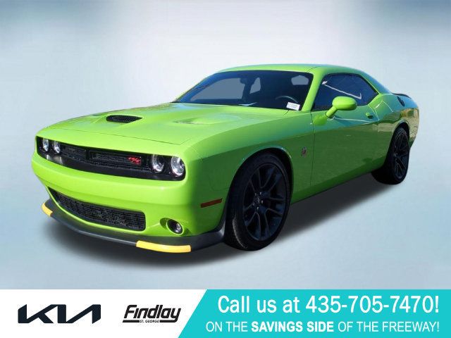 Used 2023 Dodge Challenger R/T Scat Pack w/ Plus Package RWD image 2