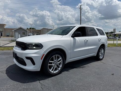 Used 2024 Dodge Durango GT AWD/4WD image 3