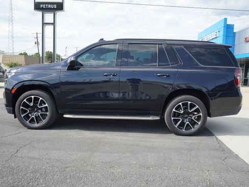 Used 2021 Chevrolet Tahoe RST w/ Rear Media and Nav Package AWD/4WD image 30