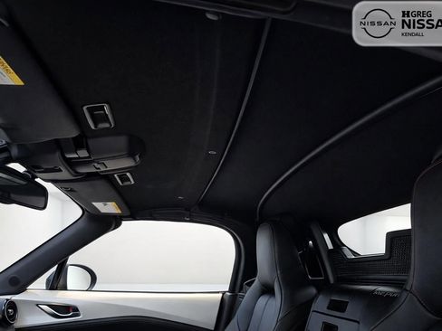 Used 2018 MAZDA MX-5 Miata Grand Touring RWD image 12